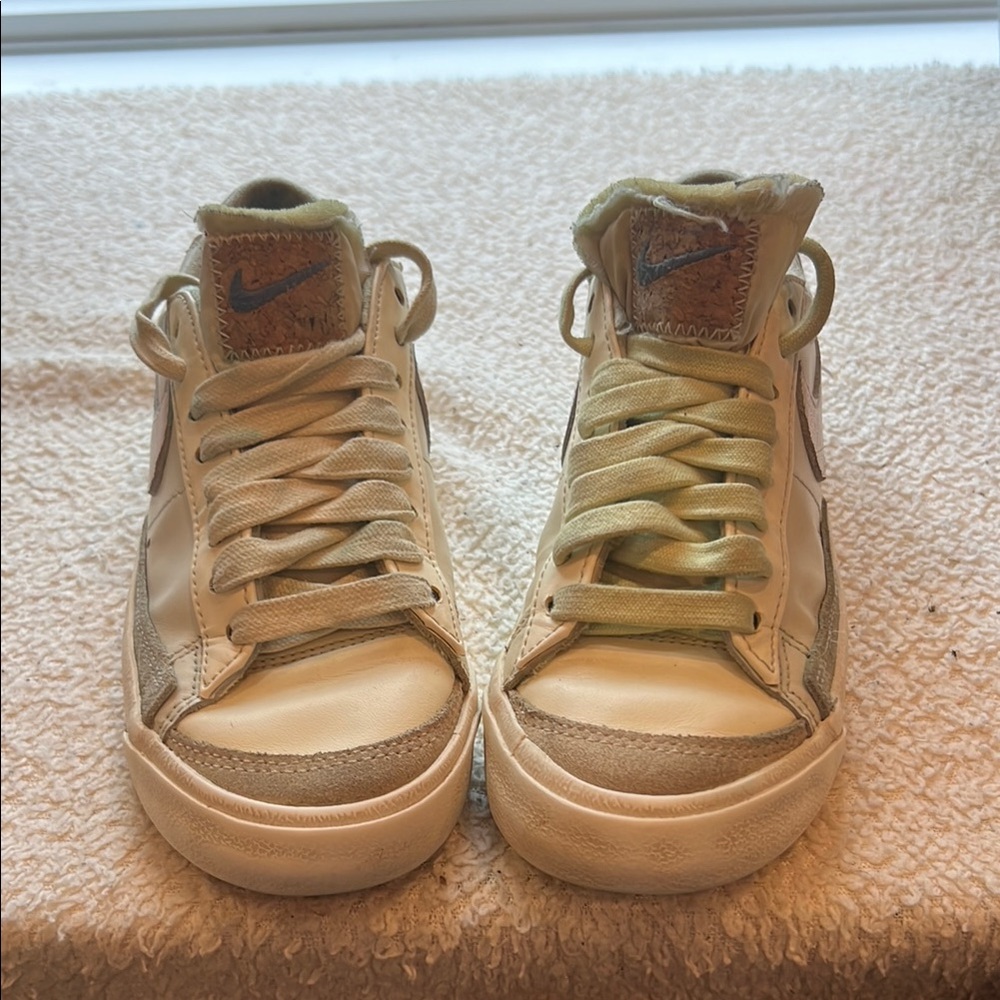 Nike High-Top Sneakers in Cream and Beige